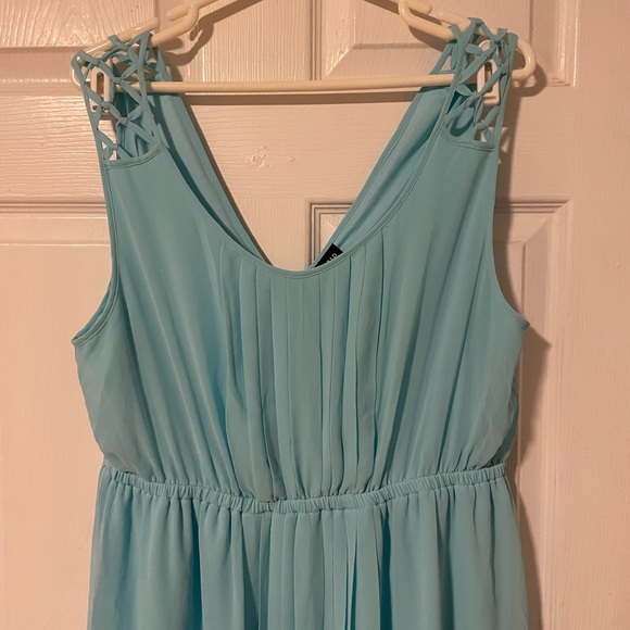 Torrid pleated Chiffon Dress - Picture 4 of 9